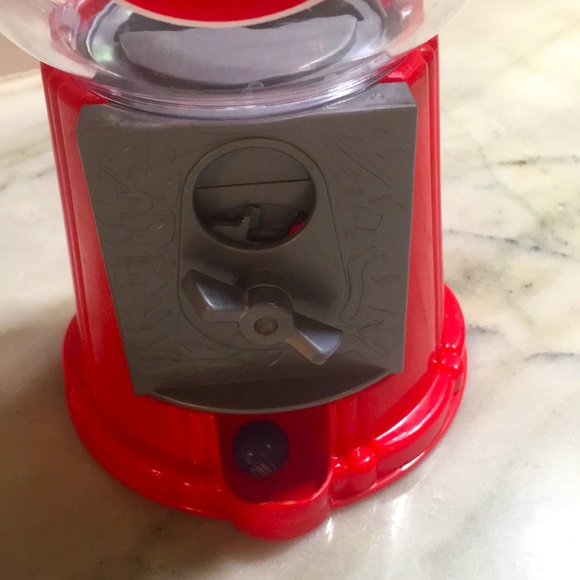 Bubble Gumball Coin Bank - Picture 8 of 10